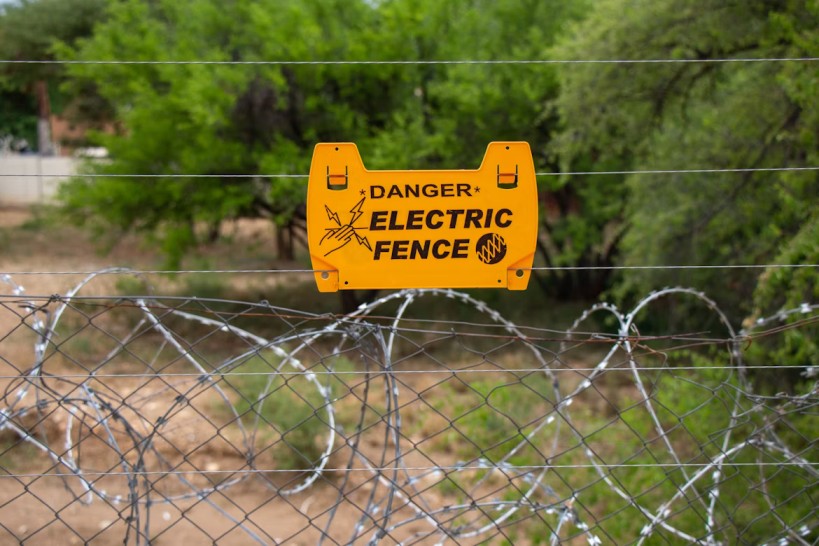 ELECTRIC FENCE & SECURITY SYSTEMS