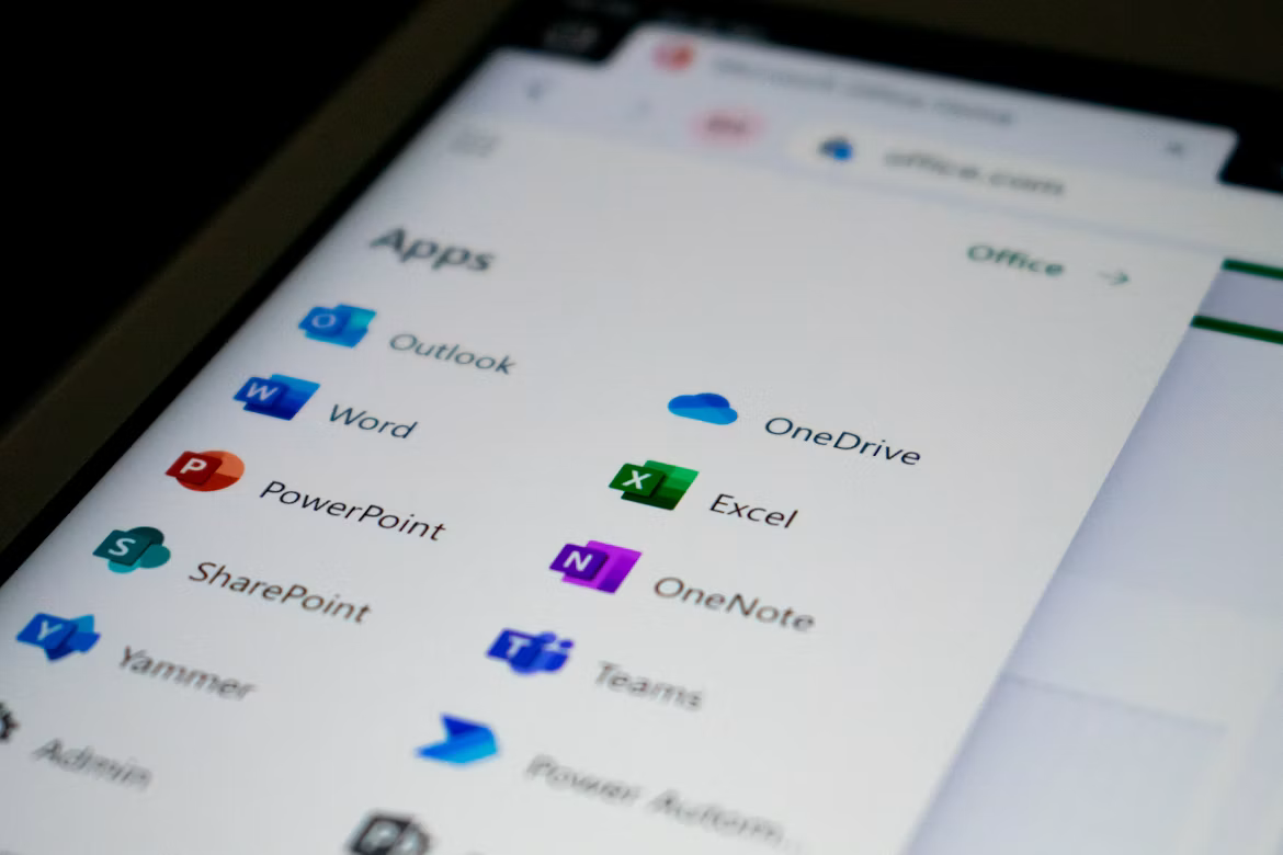 COMPUTER & LAPTOP SERVICES